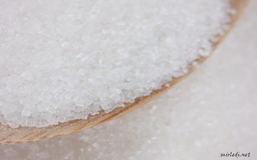 Хороший антицеллюлитный скраб поможет бороться с целлюлитом